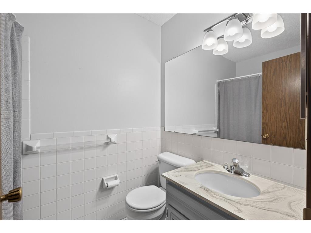 1272 Trailwood S Hopkins MN 55343 7107262 image10
