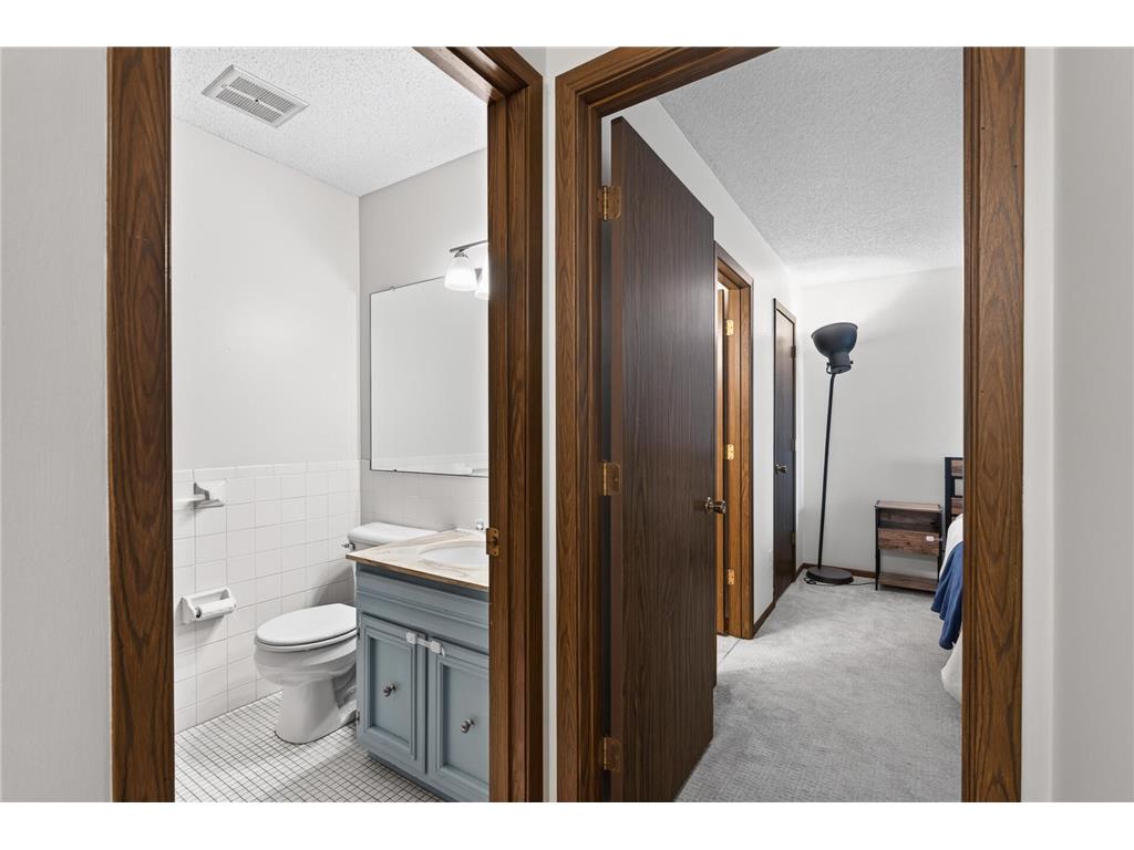 1272 Trailwood S Hopkins MN 55343 7107262 image11