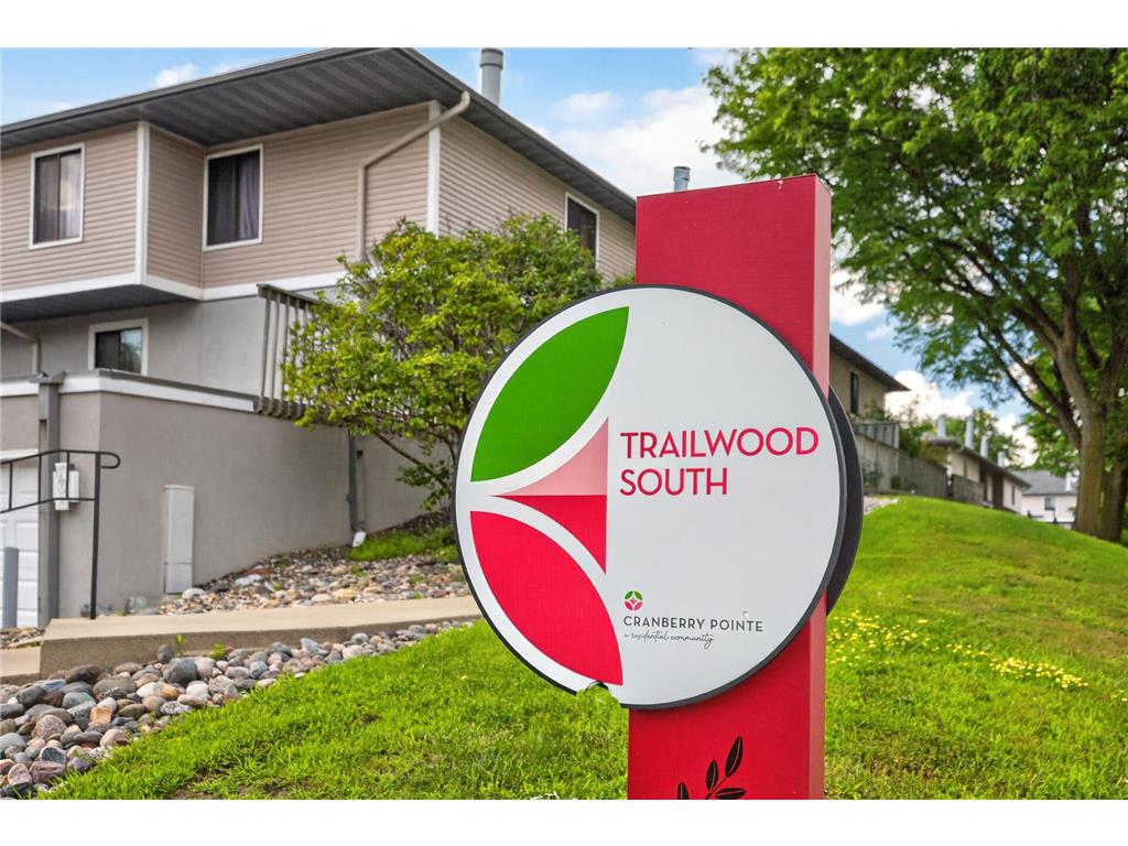 1272 Trailwood S Hopkins MN 55343 7107262 image20