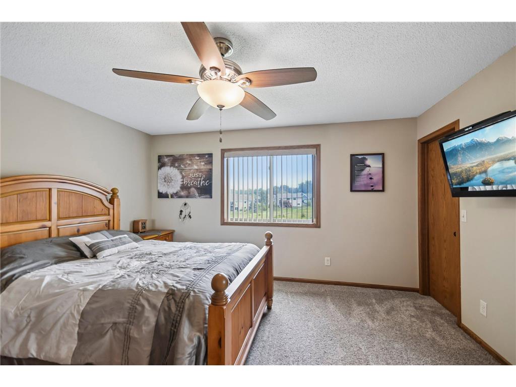 12720 314th Street Lindstrom MN 55045 - North Lindstrom 7110414 image14