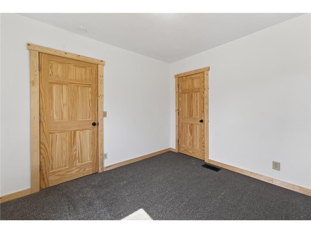 12724 1st Avenue S Zimmerman MN 55398 7045557 image19