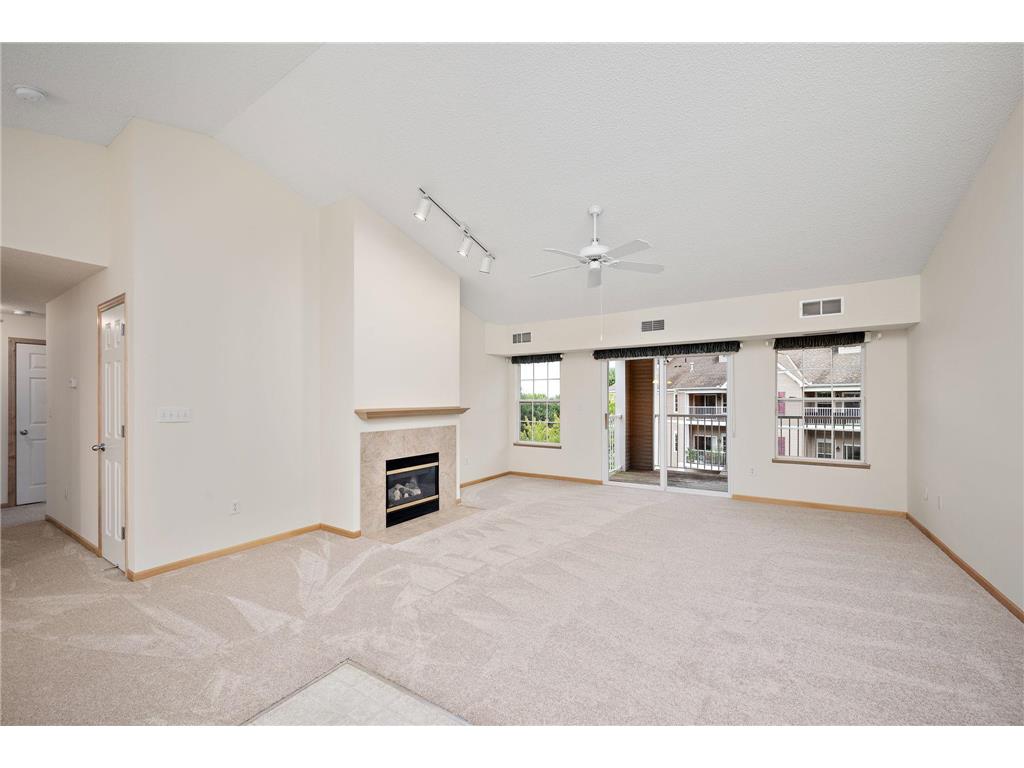 12727 College View Drive #307 Eden Prairie MN 55347 6558892 image1