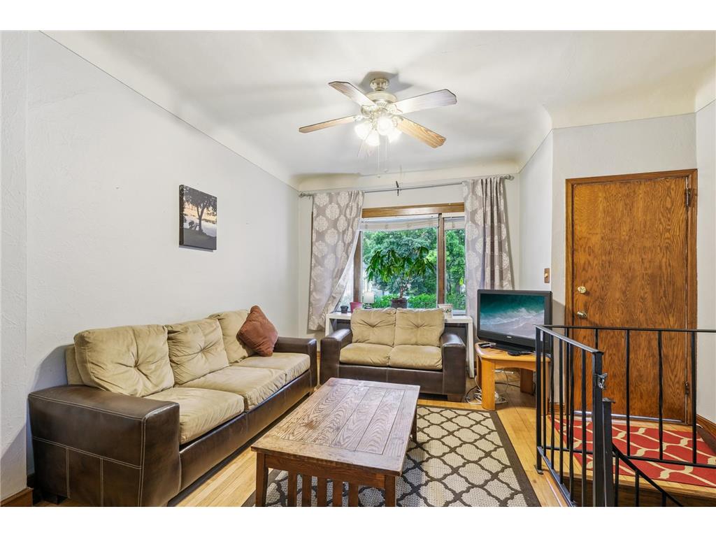 1273 7th Street W Saint Paul MN 55102 7027719 image4