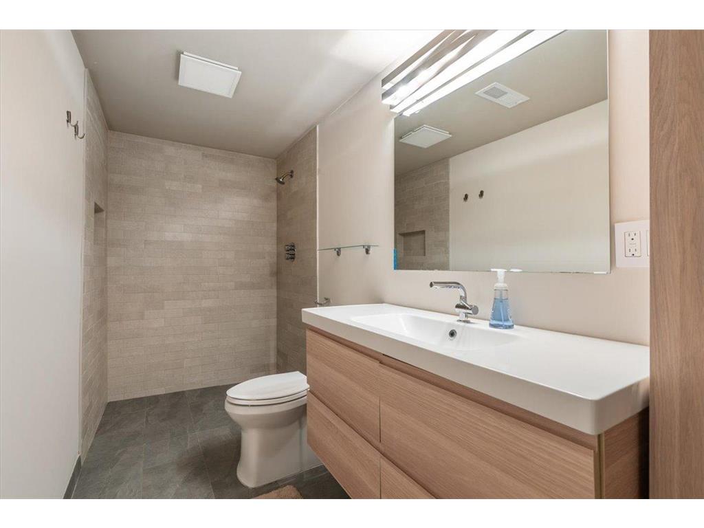 12738 Gordon Drive Eden Prairie MN 55346 7111058 image18