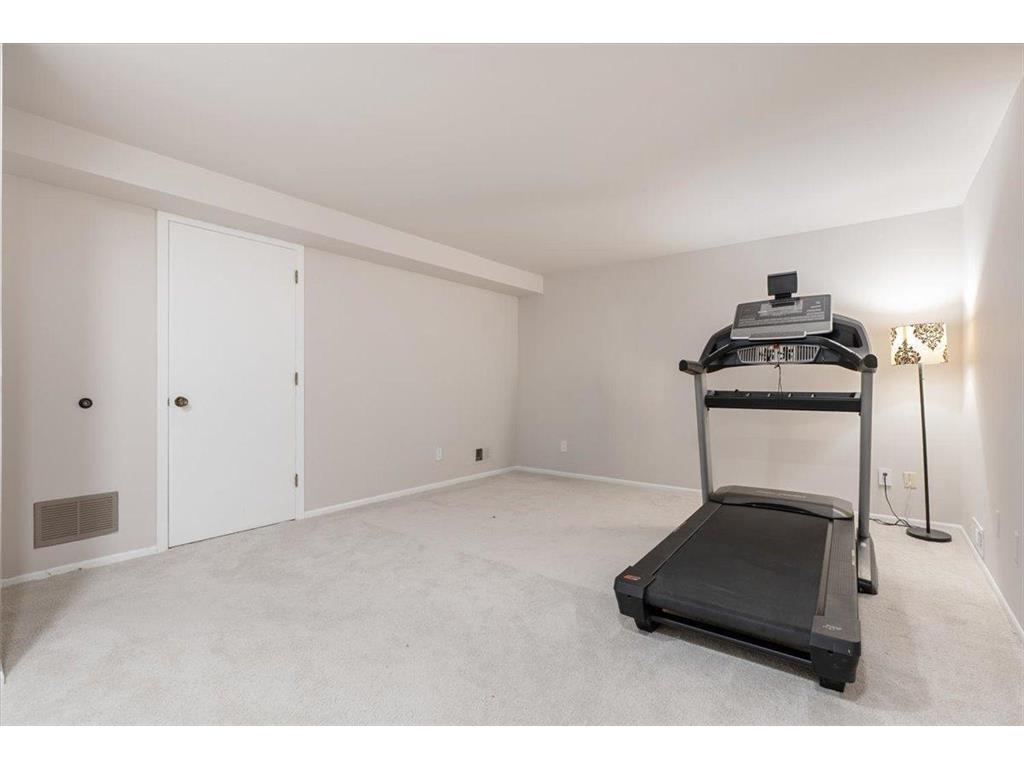 12738 Gordon Drive Eden Prairie MN 55346 7111058 image42
