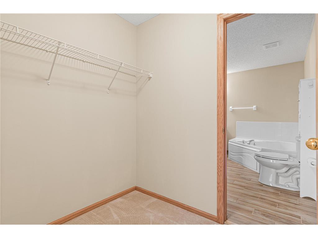 12739 Drake Circle NW Coon Rapids MN 55448 7017643 image8