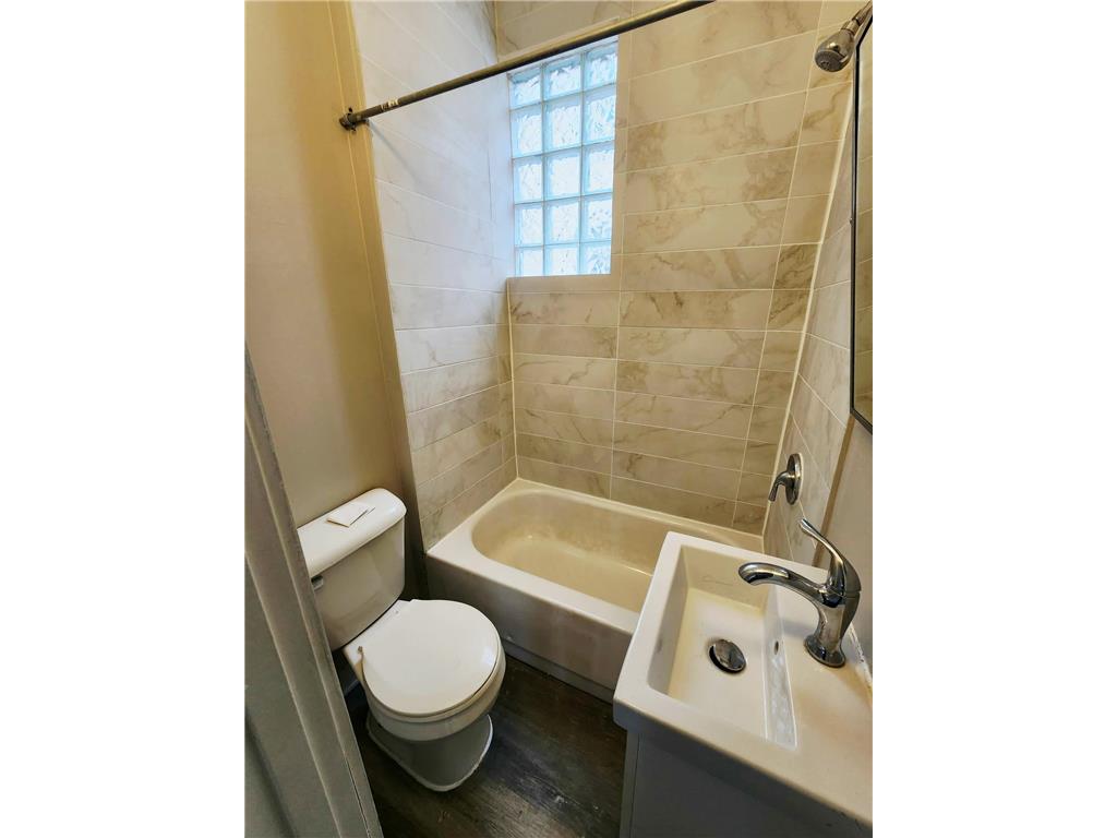 1274 Edgerton Street Saint Paul MN 55130 7063257 image10