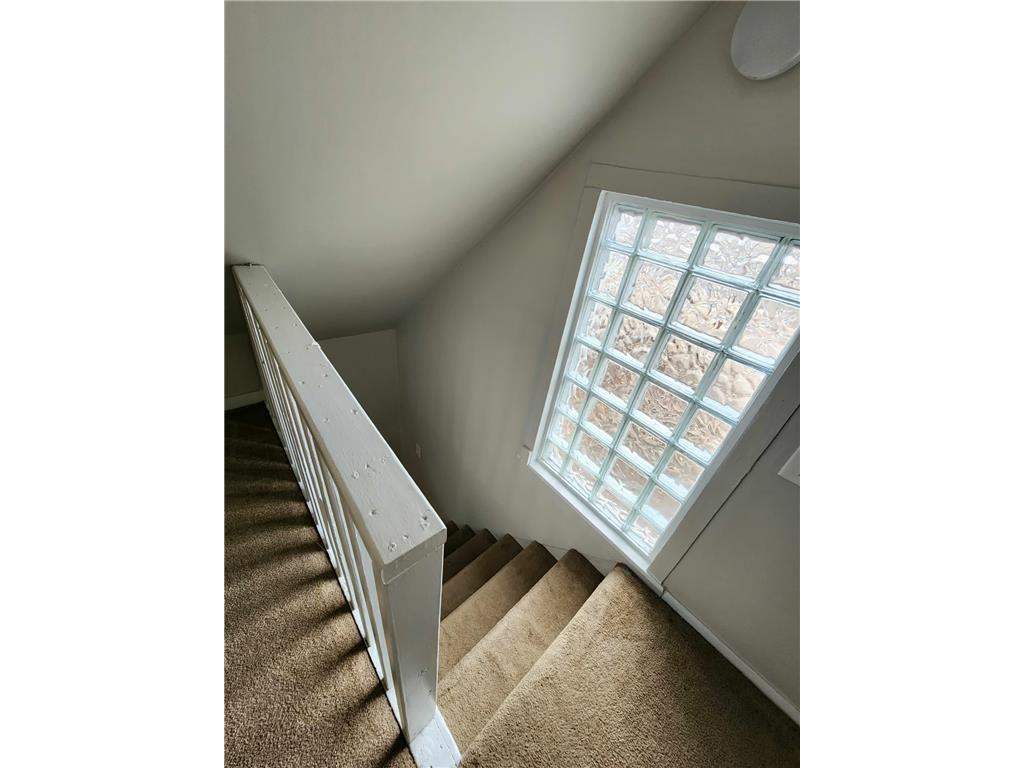 1274 Edgerton Street Saint Paul MN 55130 7063257 image12