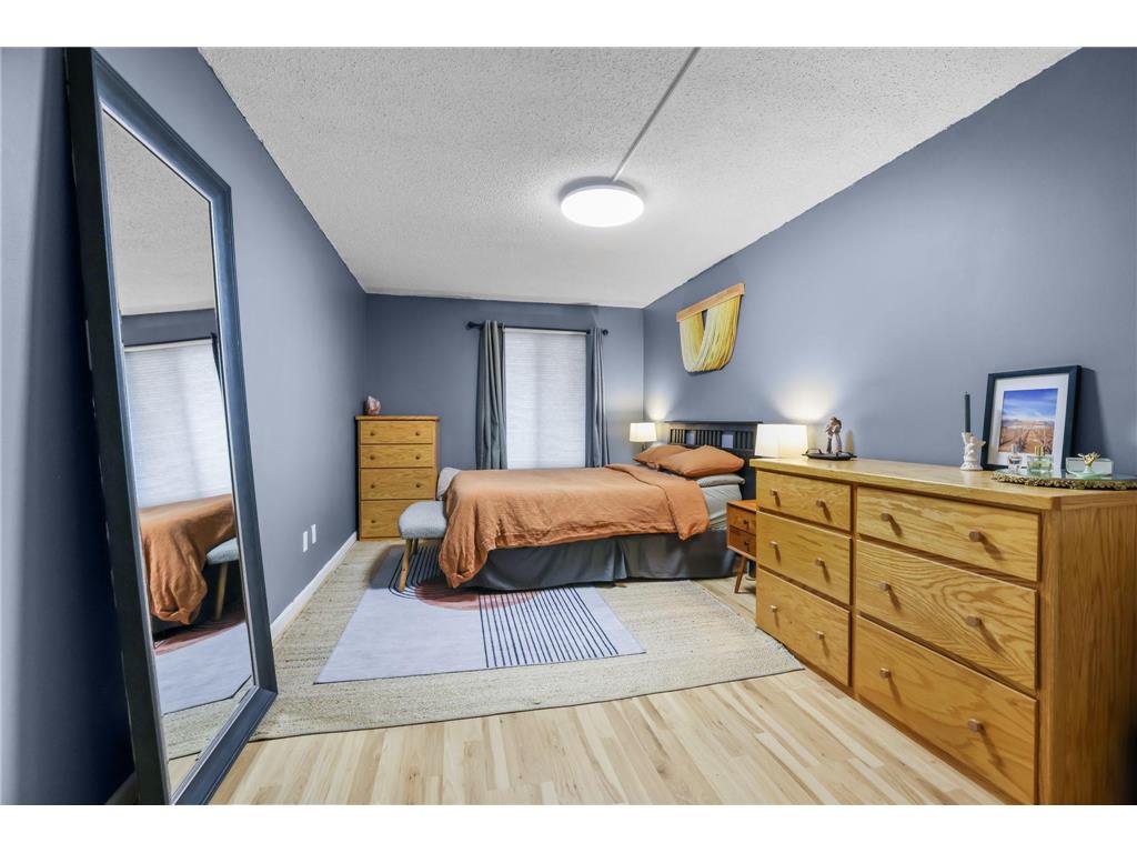 1274 Trailwood S Hopkins MN 55343 7023555 image18