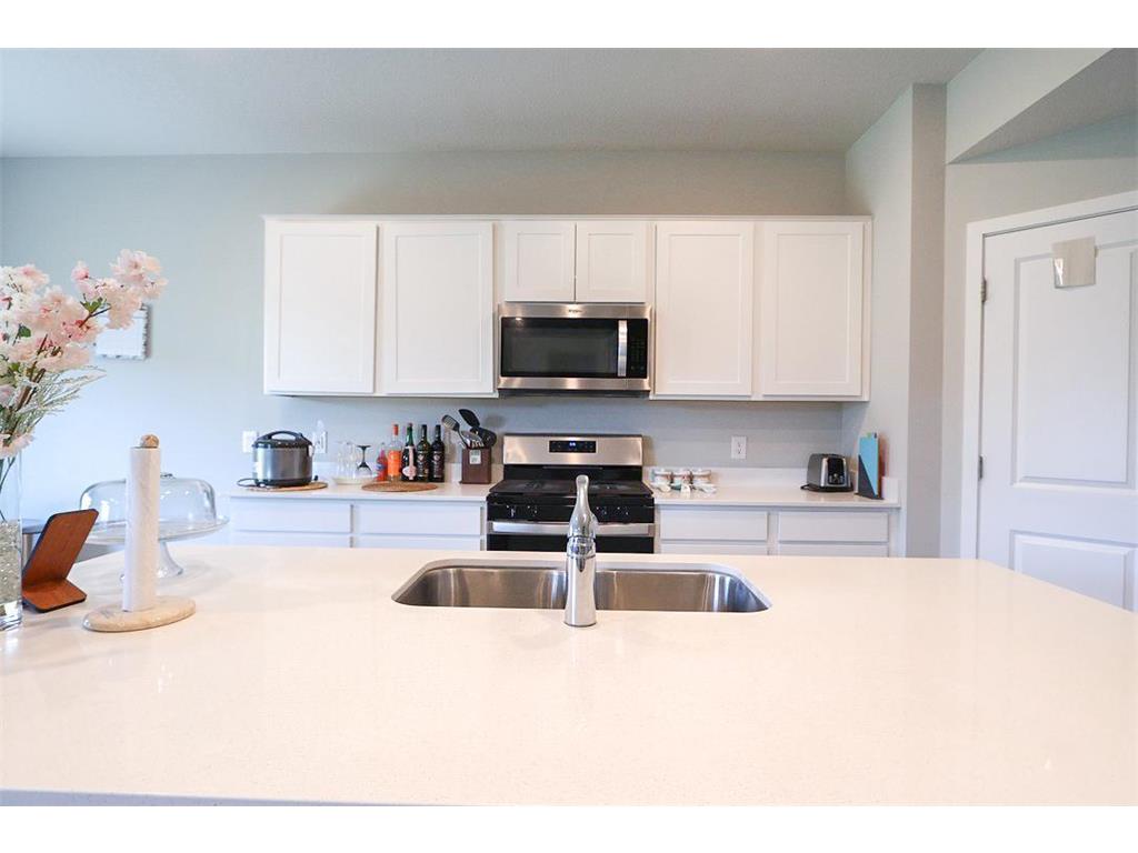 12744 Erskin Street NE Blaine MN 55449 7071106 image12