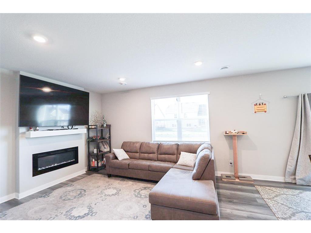 12744 Erskin Street NE Blaine MN 55449 7071106 image17
