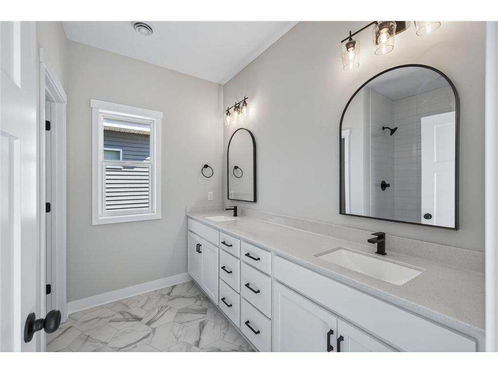 12745 292nd Lane Lindstrom MN 55045 7046132 image27