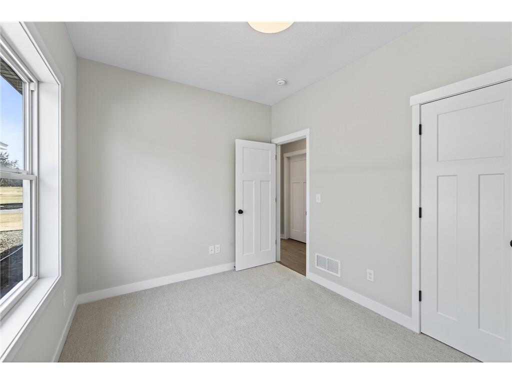 12745 292nd Lane Lindstrom MN 55045 7046132 image33