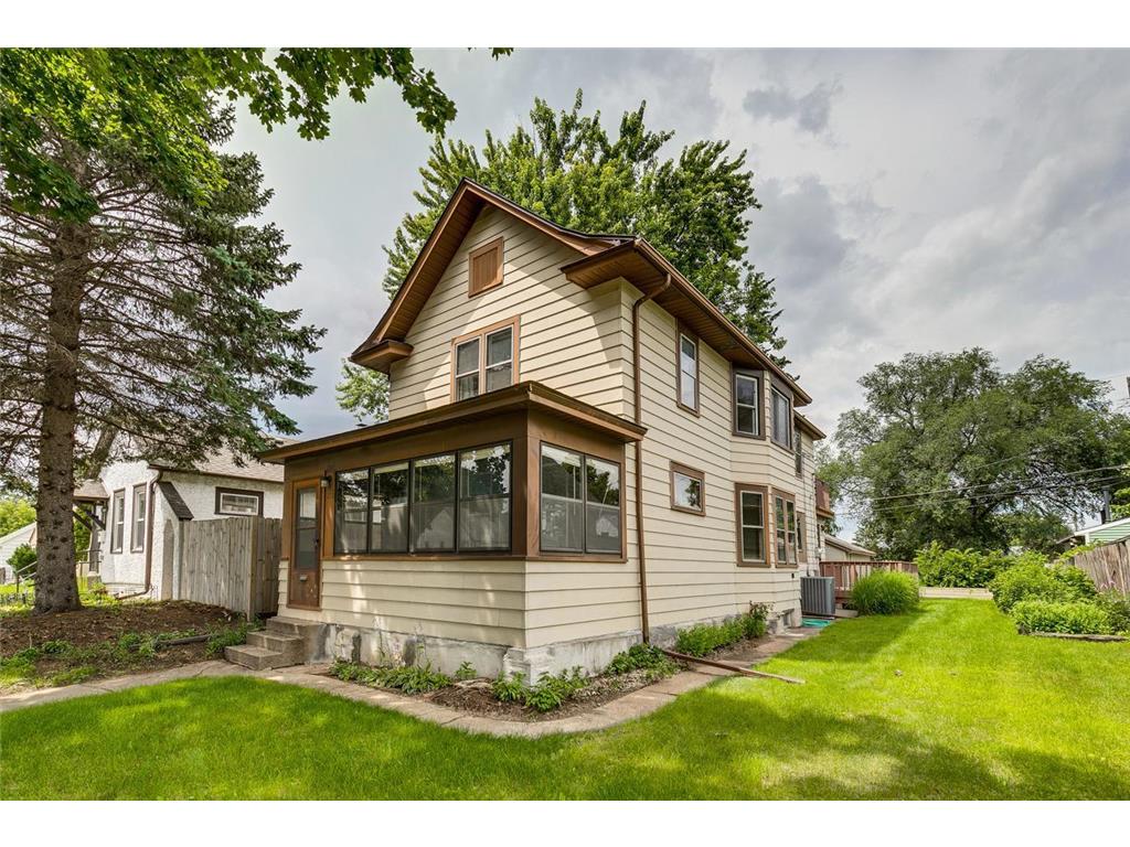 1275 Beech Street Saint Paul MN 55106 6566910 image1