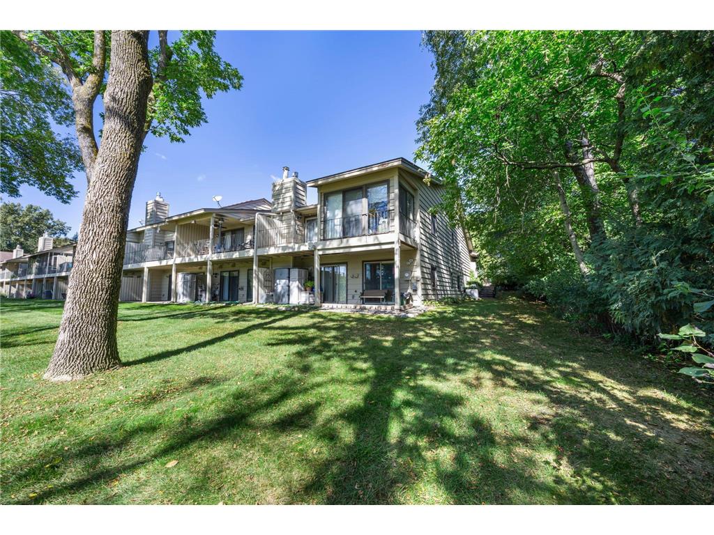 1275 Black Oaks Court N Plymouth MN 55447 - Gleason Lake 6755030 image48