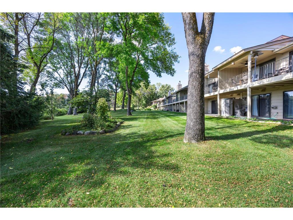 1275 Black Oaks Court N Plymouth MN 55447 - Gleason Lake 6755030 image52