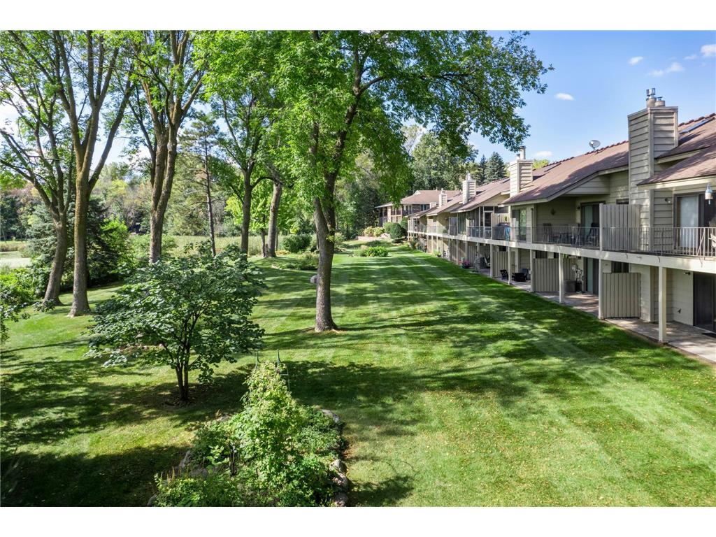 1275 Black Oaks Court N Plymouth MN 55447 - Gleason Lake 6755030 image54