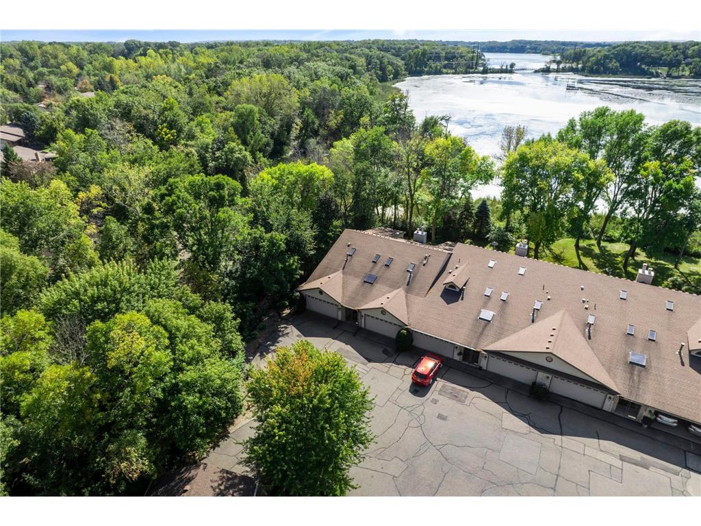 1275 Black Oaks Court N Plymouth MN 55447 - Gleason Lake 6755030 image63