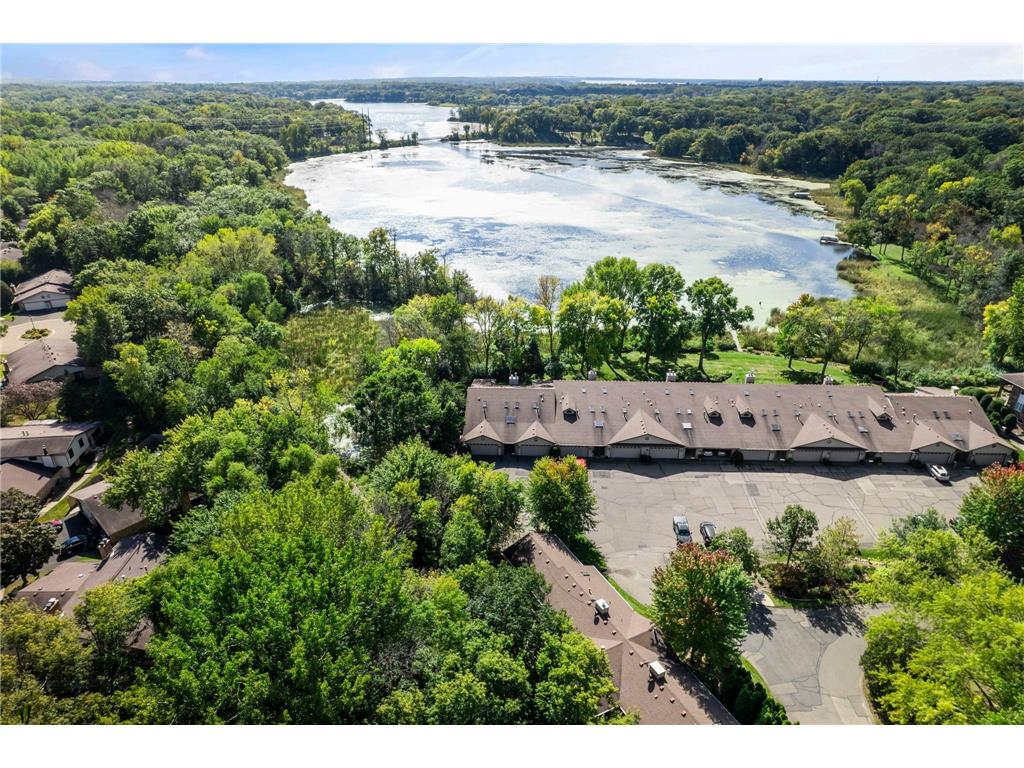 1275 Black Oaks Court N Plymouth MN 55447 - Gleason Lake 6755030 image64