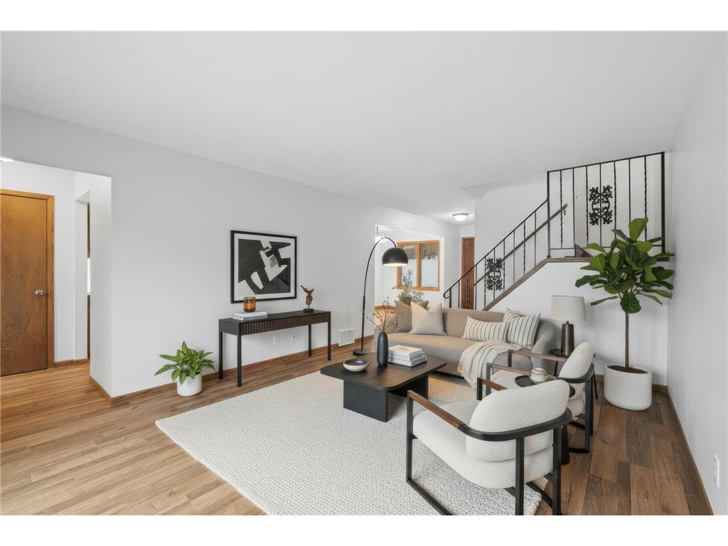 1275 Brighton Square New Brighton MN 55112 7055600 image4