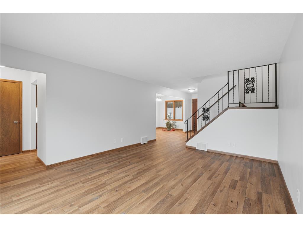 1275 Brighton Square New Brighton MN 55112 7055600 image6