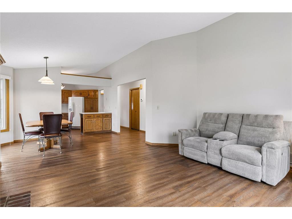 1275 Hilo Avenue N Oakdale MN 55128 7006255 image16