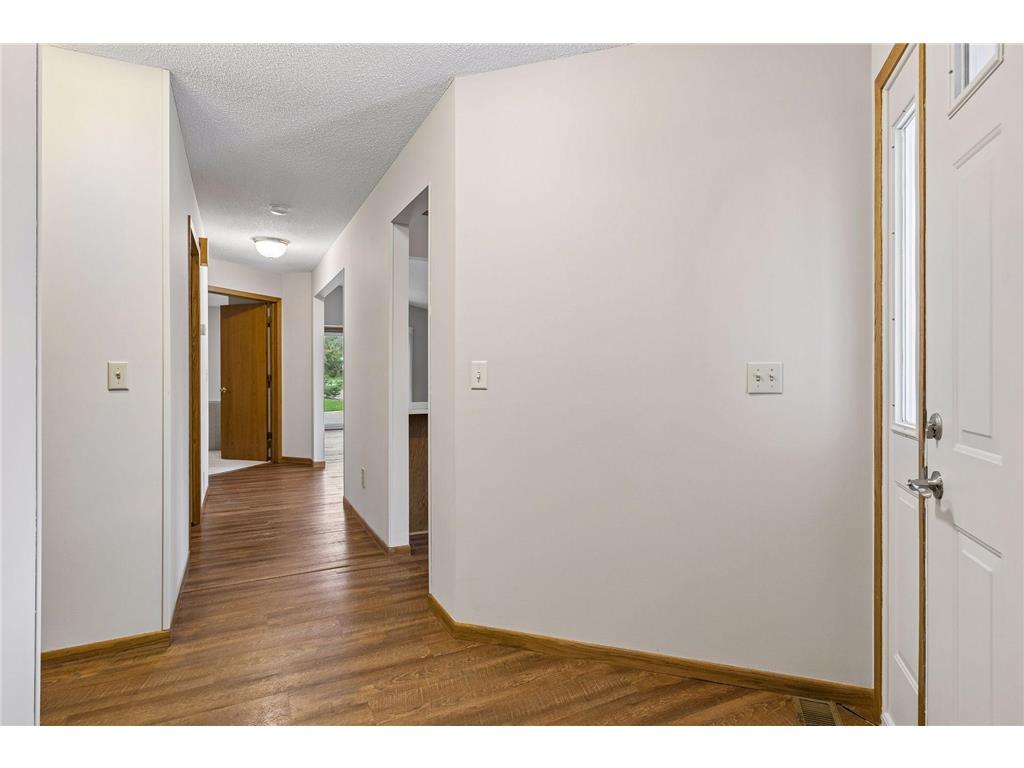 1275 Hilo Avenue N Oakdale MN 55128 7006255 image3