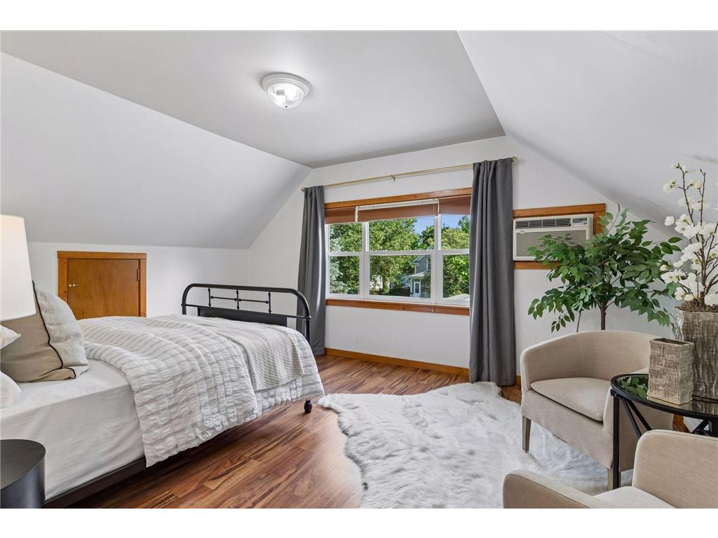 1275 Minnehaha Avenue W Saint Paul MN 55104 7089119 image18
