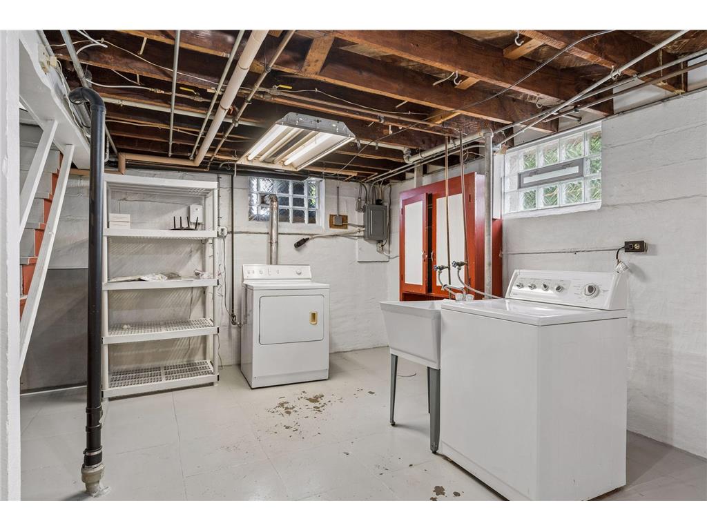 1275 Minnehaha Avenue W Saint Paul MN 55104 7089119 image24