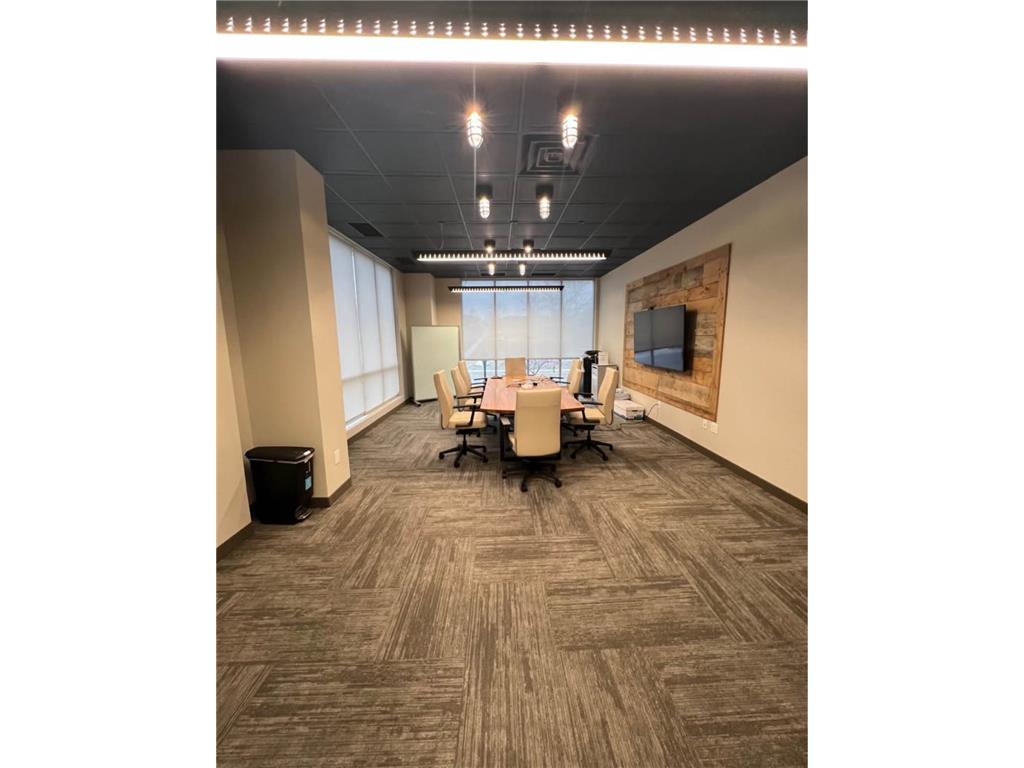 12750 Nicollet Avenue Burnsville MN 55337 6490695 image10