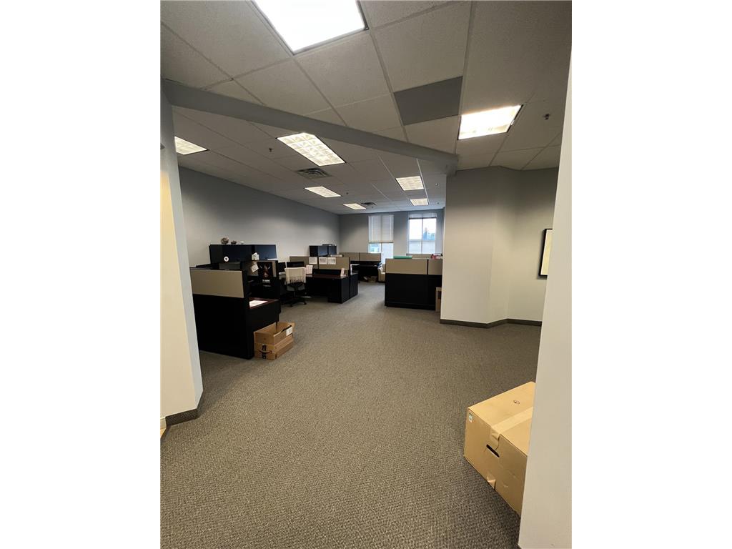 12750 Nicollet Avenue Burnsville MN 55337 6490695 image7