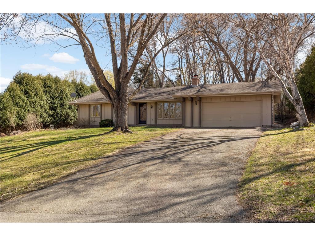 12751 Gerard Drive Eden Prairie MN 55346 7049823 image1