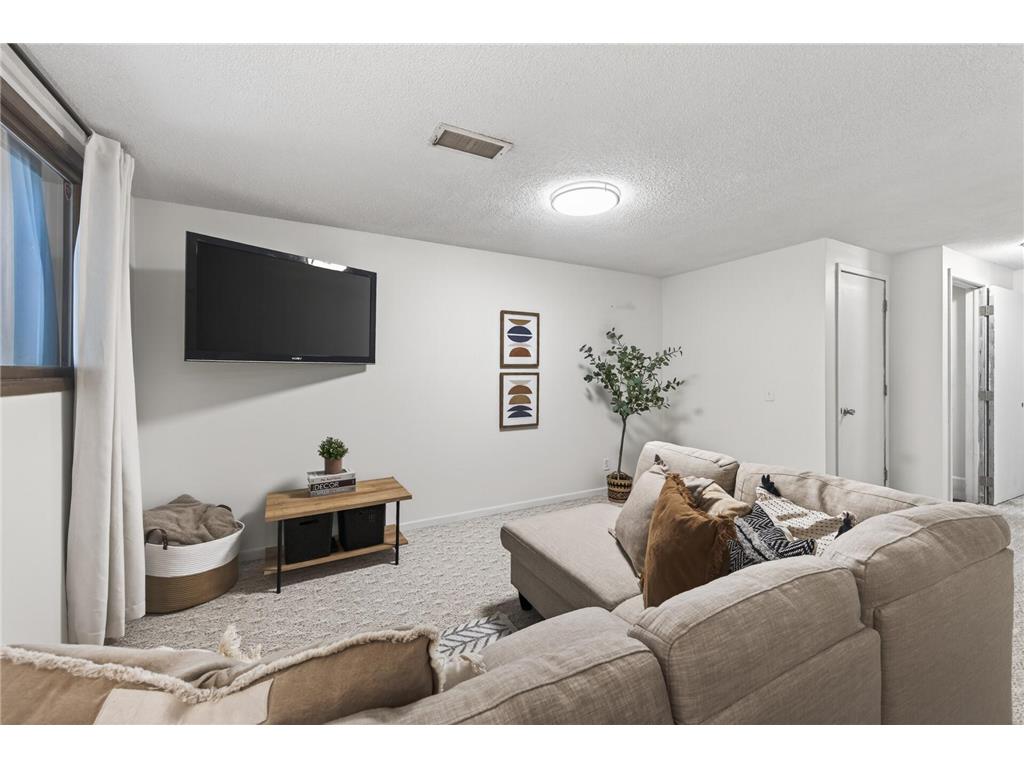12757 Able Street NE Blaine MN 55434 7078494 image23