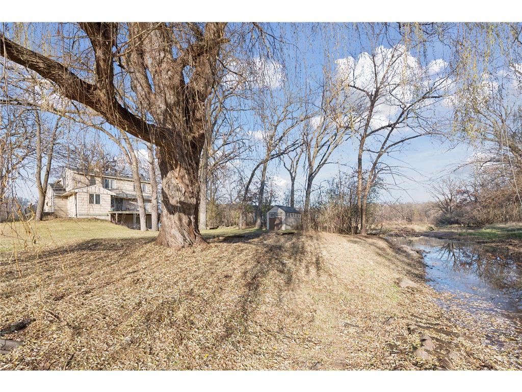 12761 Burwell Drive Minnetonka MN 55305 - Minnehaha Creek 6819094 image2