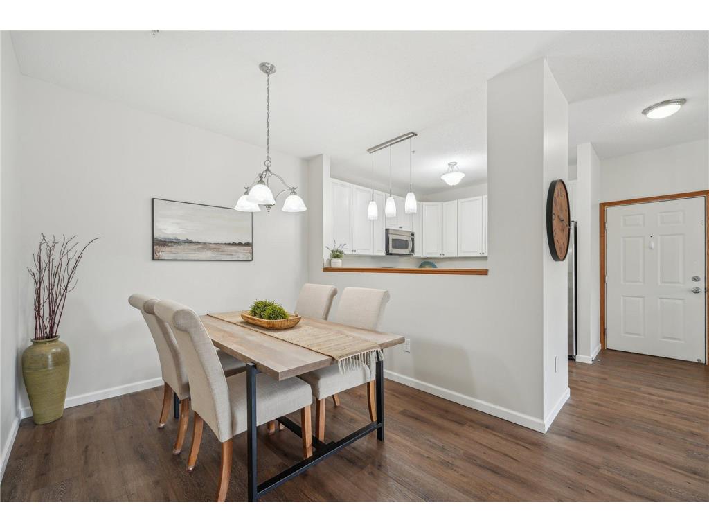 12761 Collegeview Drive #201 Eden Prairie MN 55347 7038468 image13