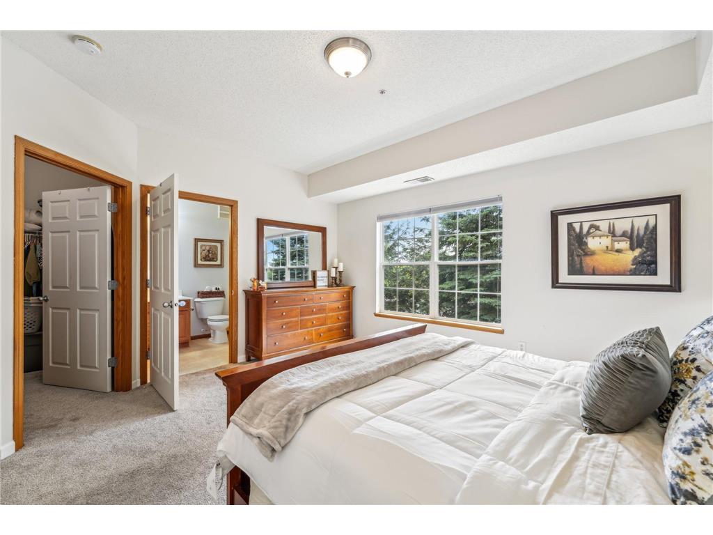 12761 Collegeview Drive #201 Eden Prairie MN 55347 7038468 image15