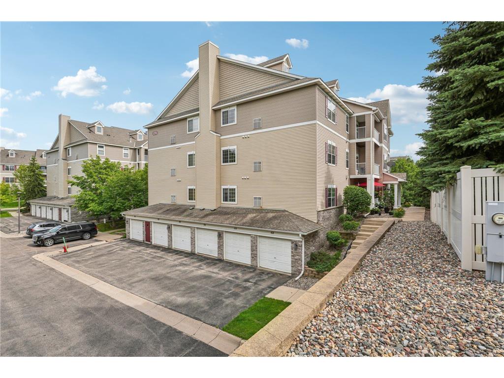 12761 Collegeview Drive #201 Eden Prairie MN 55347 7038468 image22