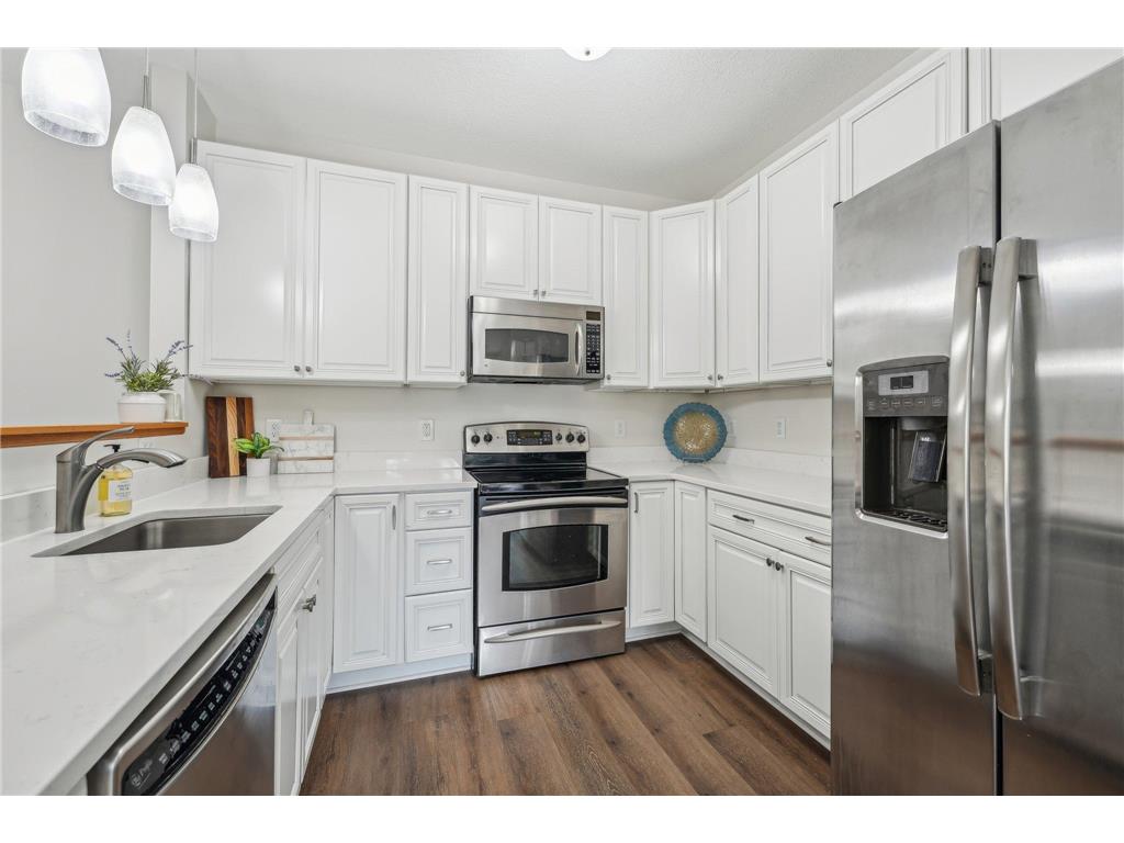 12761 Collegeview Drive #201 Eden Prairie MN 55347 7038468 image8