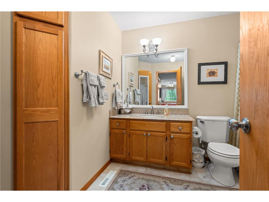 12761 Edgewater Path Apple Valley MN 55124 7065443 image23