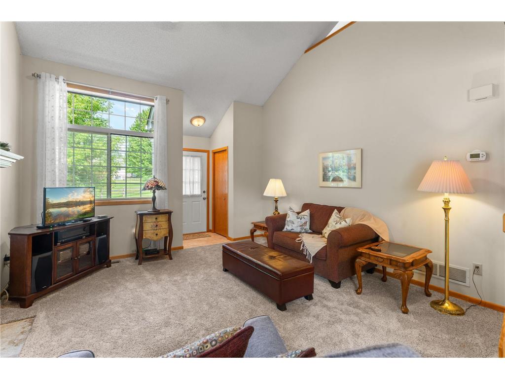 12761 Edgewater Path Apple Valley MN 55124 7065443 image5