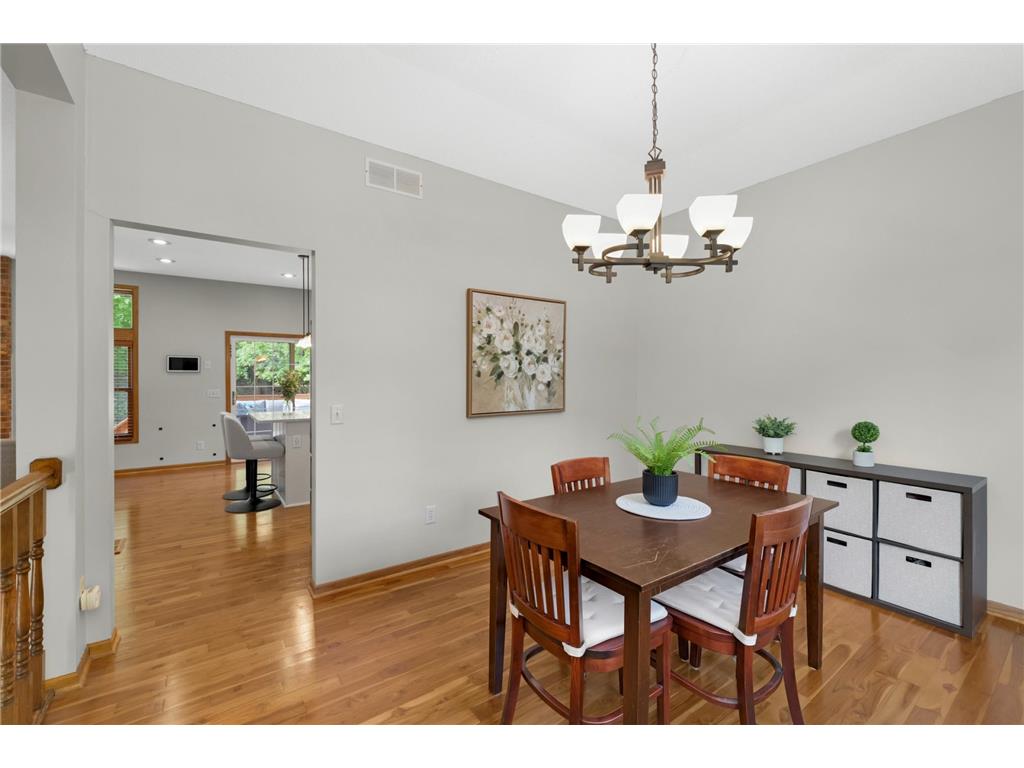 12769 Diamond Path Apple Valley MN 55124 7066200 image15