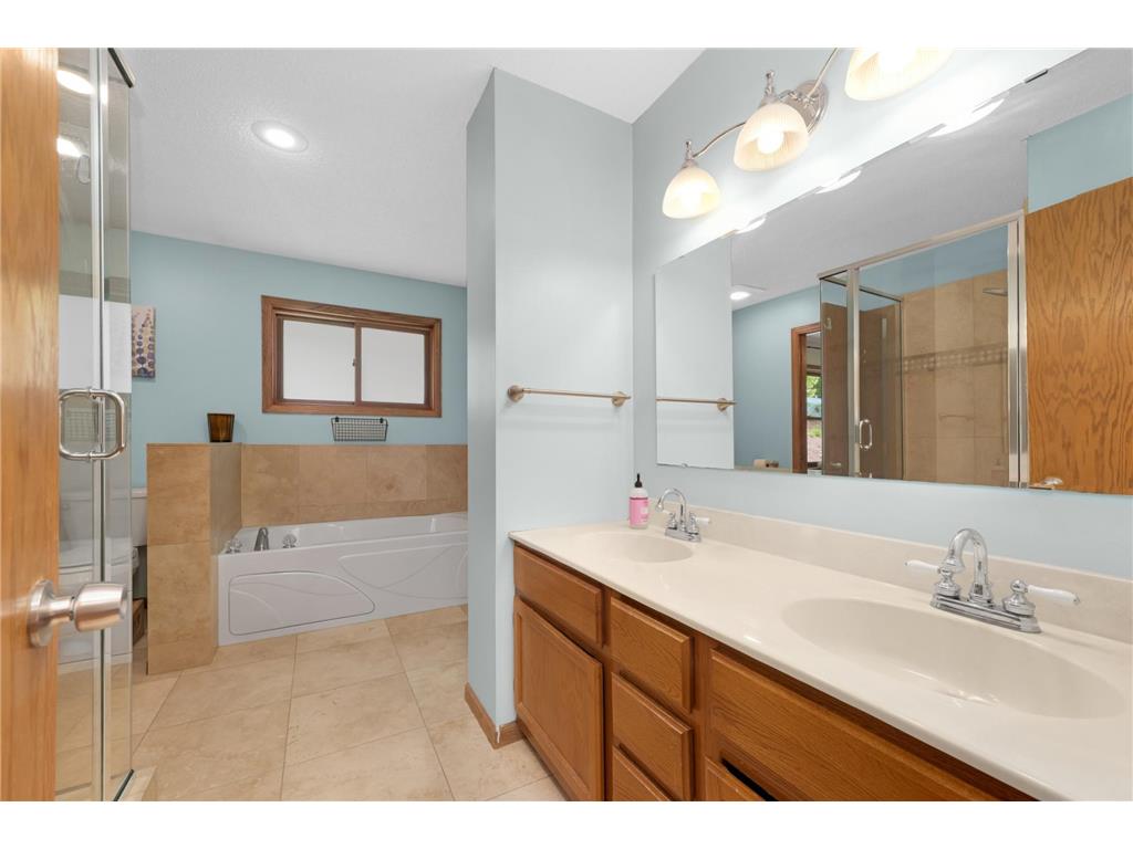 12769 Diamond Path Apple Valley MN 55124 7066200 image18