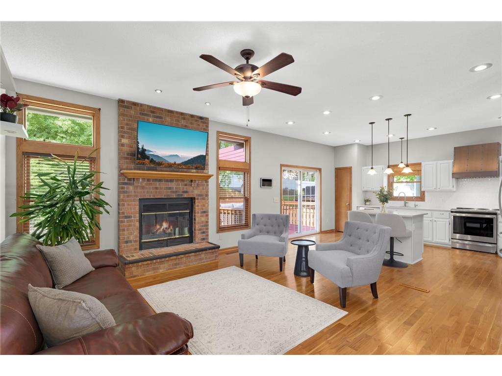12769 Diamond Path Apple Valley MN 55124 7066200 image2