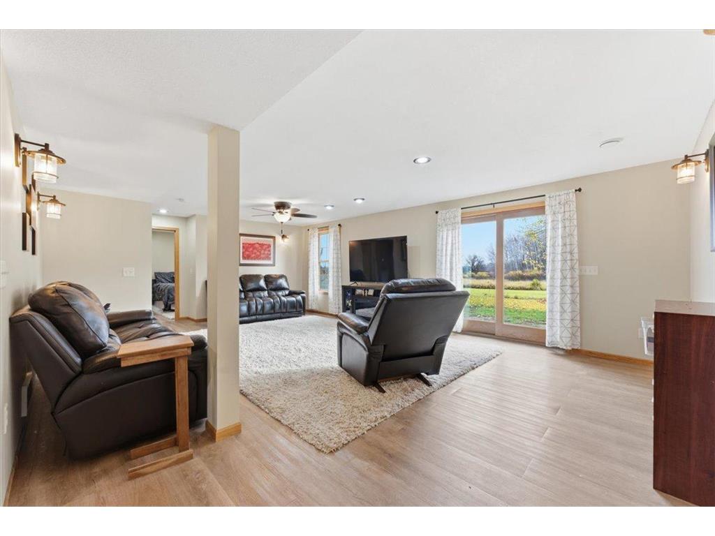 1277 Delta Street Ogilvie MN 56358 6813296 image12