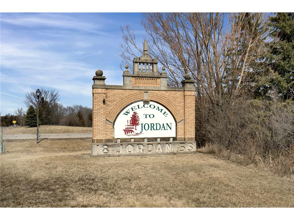 1277 Edge Way Jordan MN 55352 7007294 image24