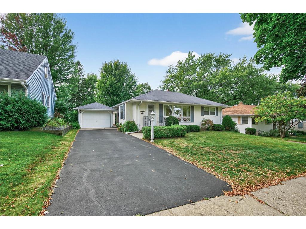 1277 Hall Avenue West Saint Paul MN 55118 6792022 image1