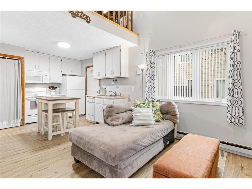 1277 Northdale Boulevard NW Coon Rapids MN 55448 6362646 image1