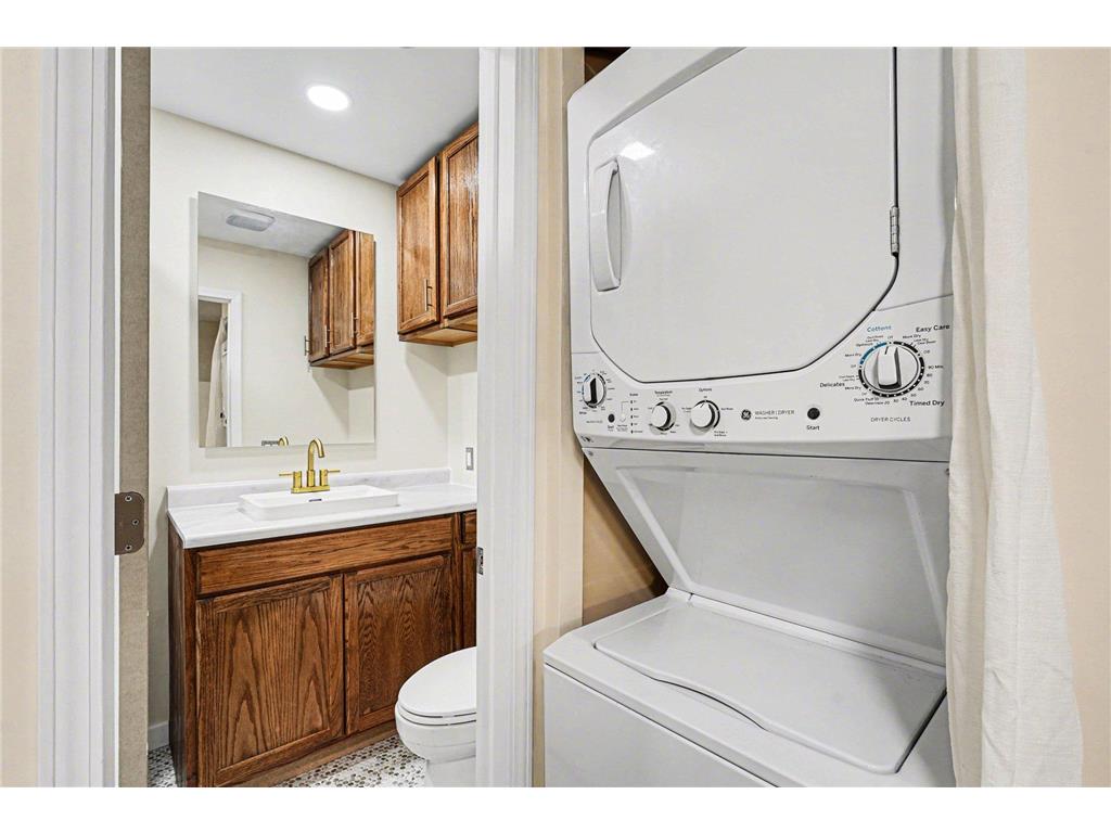 1277 Northdale Boulevard NW Coon Rapids MN 55448 7042278 image15