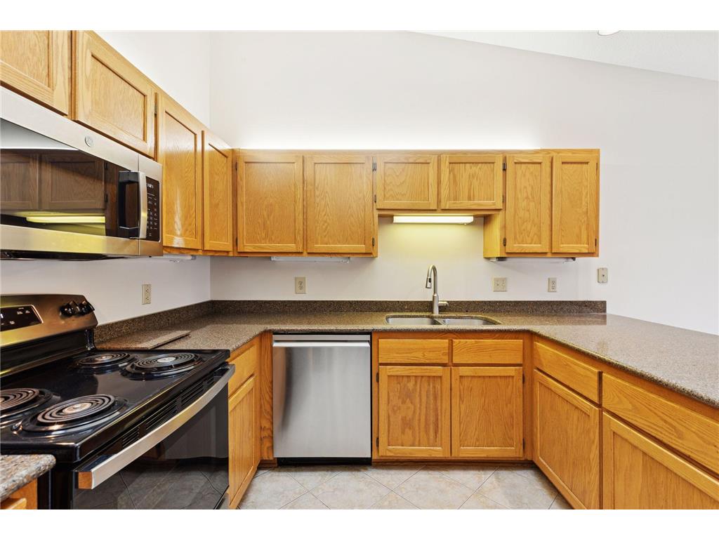 12775 82nd Place N Maple Grove MN 55369 6813669 image12