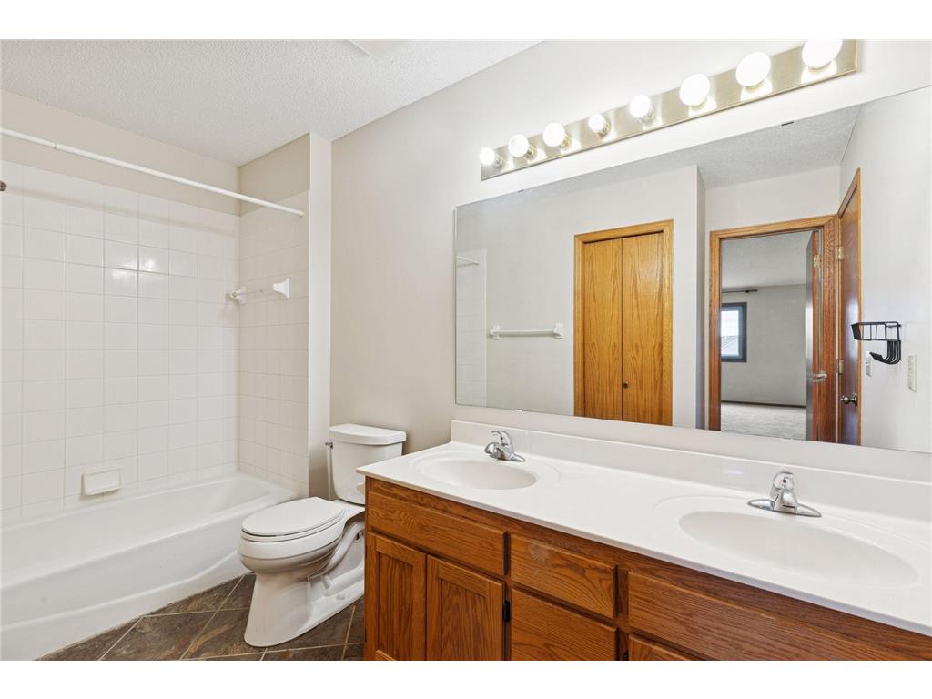 12775 82nd Place N Maple Grove MN 55369 6813669 image21